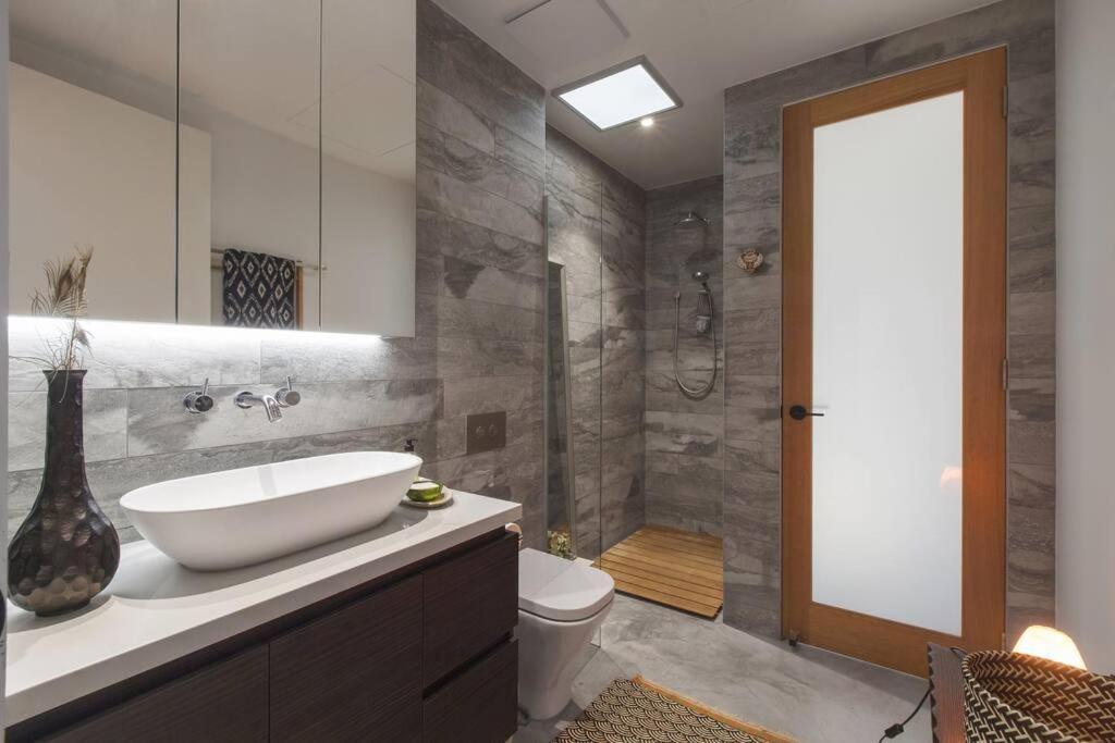 Zen State Of Mind - Calming Richmond Retreat Hotel Melbourne Ngoại thất bức ảnh